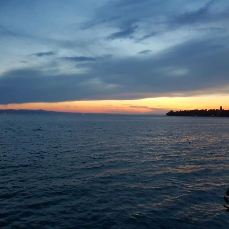 Sonniges Dach-Ferienzimmer Lindau  Kültér fotó